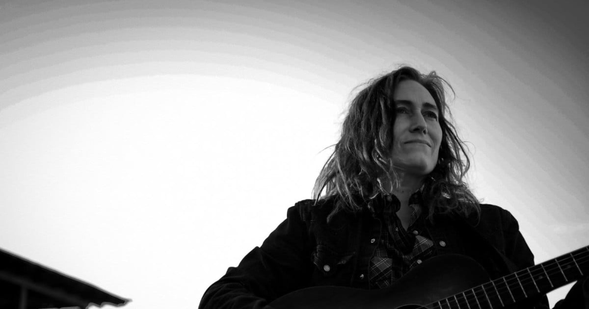 Melissa Carper, Sentimental Family Band, Tony Hannah